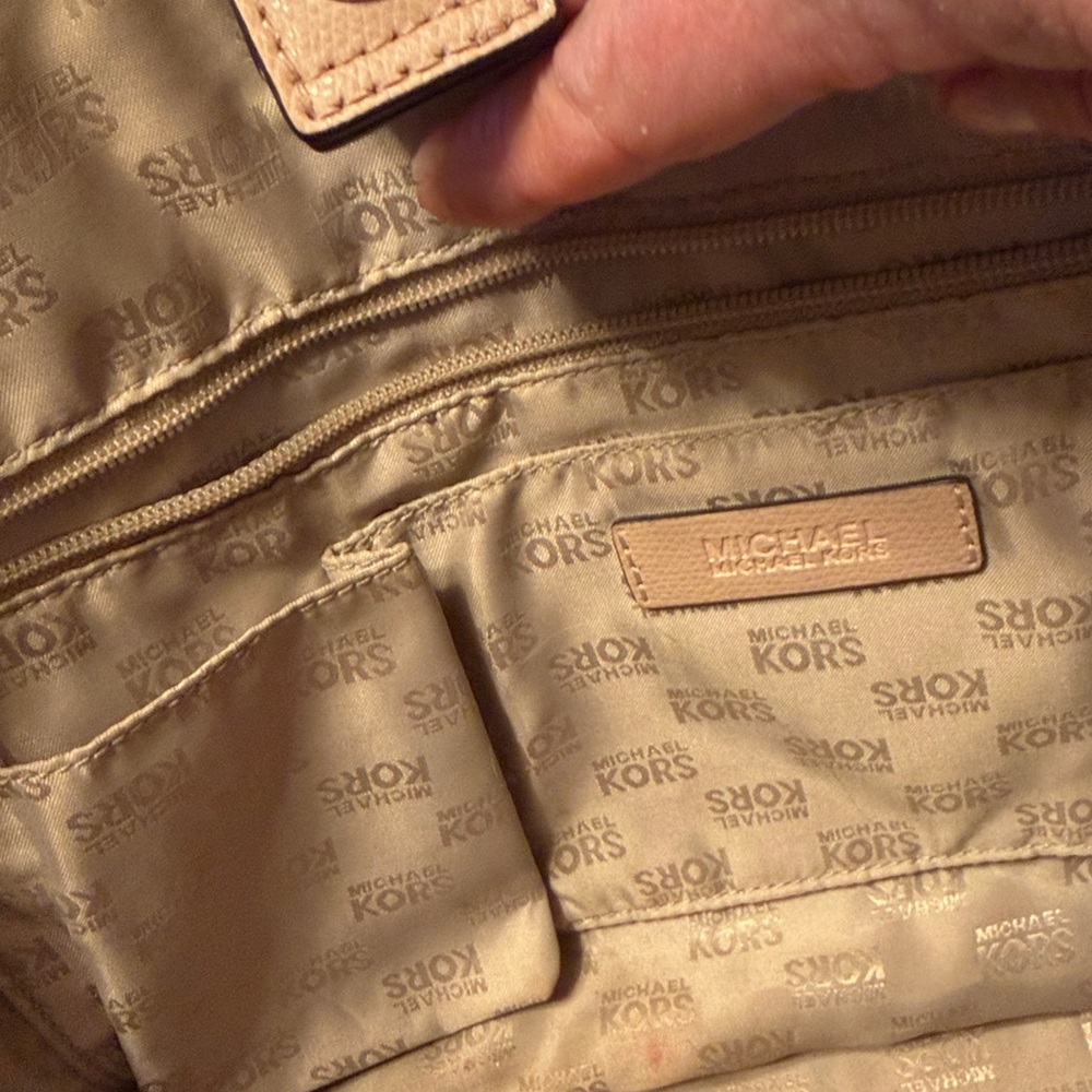 Michael Kors Blush Pink Tote Bag - Picture 2 of 2